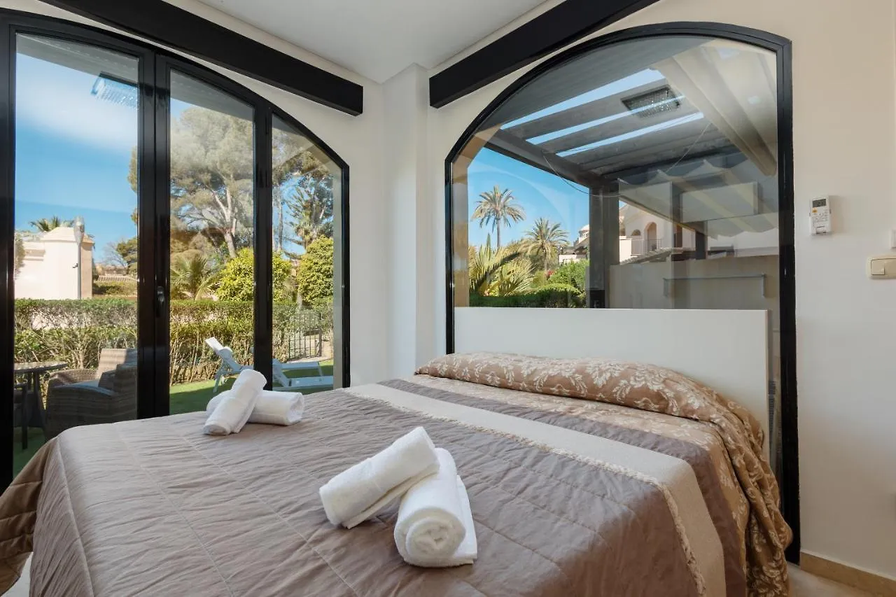 Apartment With 3 Bedrooms, Terrace, Indoor Pool And Sauna At 100 M From The Beach In Puerto Banus Marbella Spain