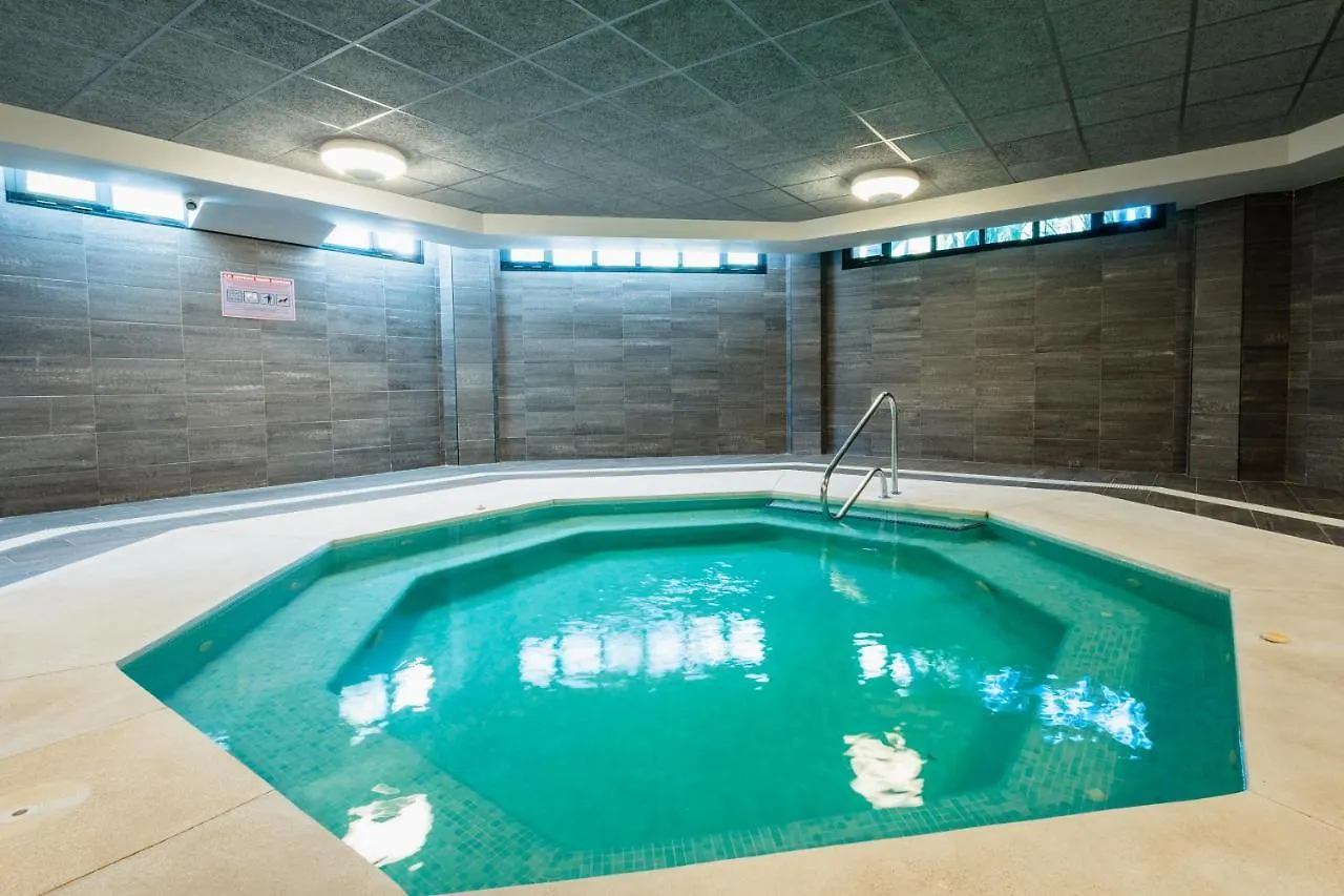 Apartment With 3 Bedrooms, Terrace, Indoor Pool And Sauna At 100 M From The Beach In Puerto Banus Μαρμπέλλα 0*,  Ισπανία