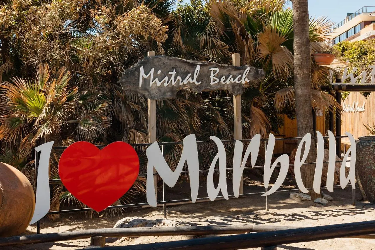 Apartment With 3 Bedrooms, Terrace, Indoor Pool And Sauna At 100 M From The Beach In Puerto Banus Marbella Spain