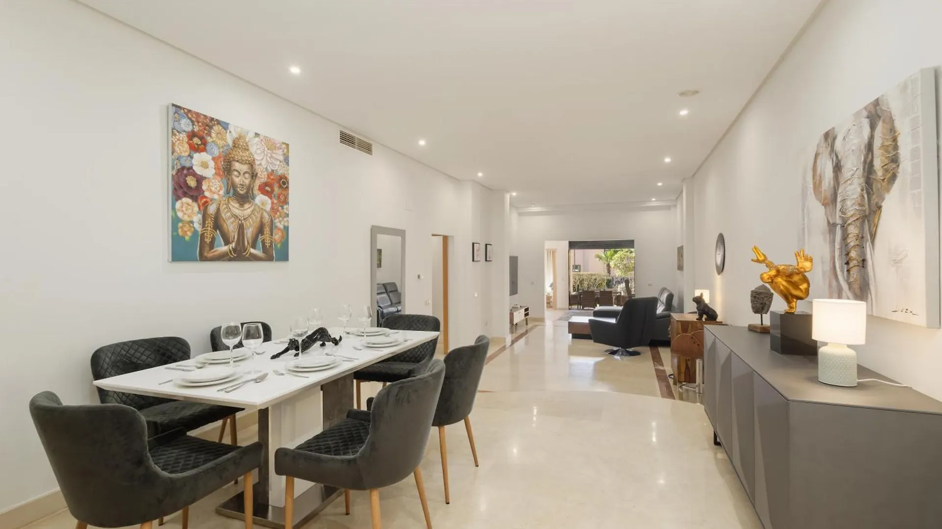 Apartment With 3 Bedrooms, Terrace, Indoor Pool And Sauna At 100 M From The Beach In Puerto Banus Marbella Spain